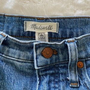 Madewell Classic Straight Jeans in Peralta Wash 23